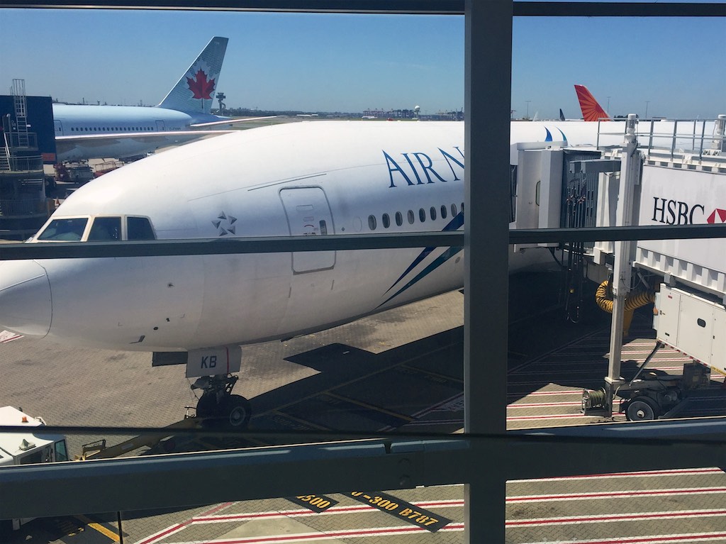 Air New Zealand 777 200