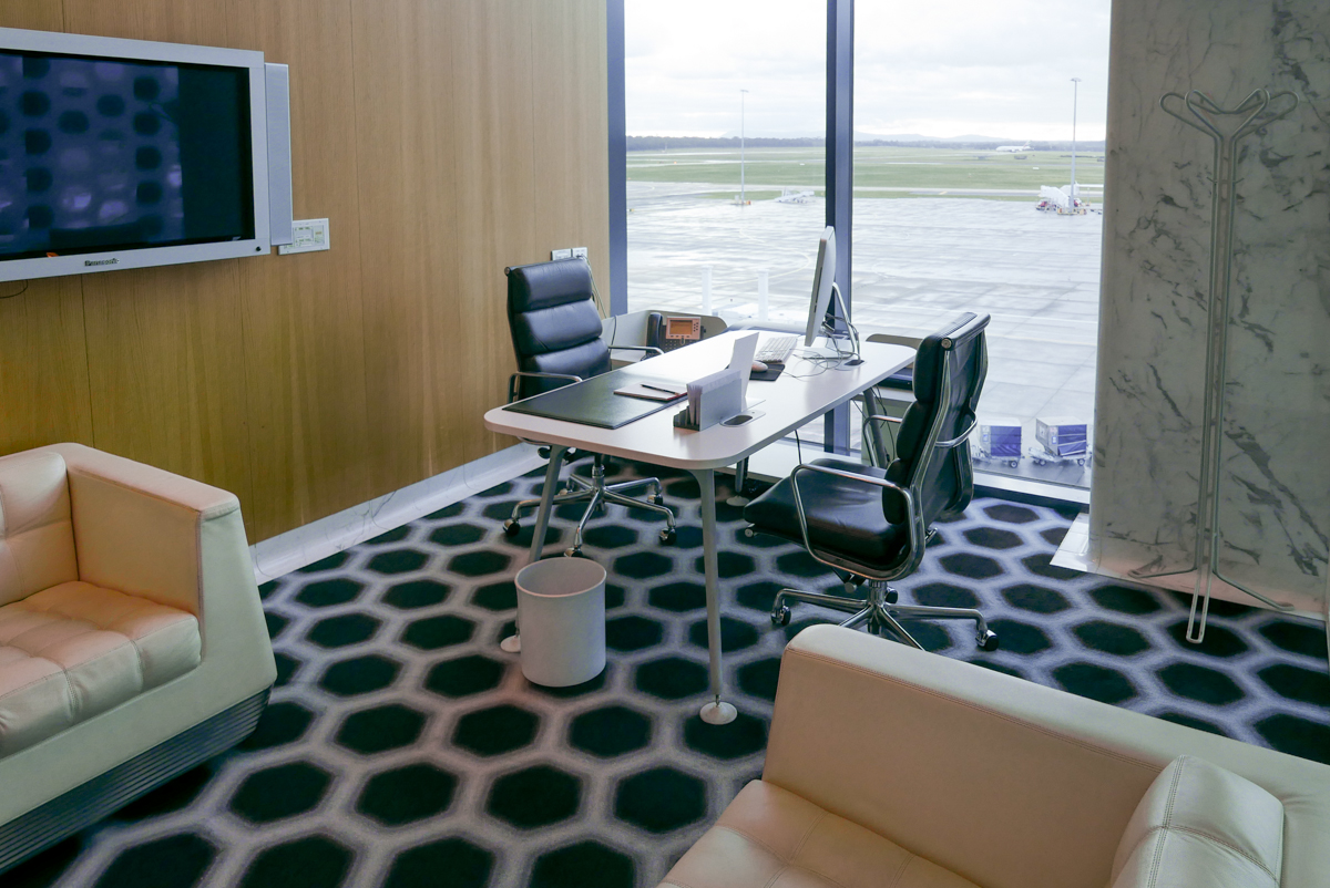Qantas International First Lounge Melbourne overview | Point Hacks