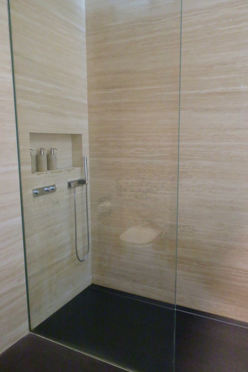 Cathay Pacific The Wing First Class Lounge shower