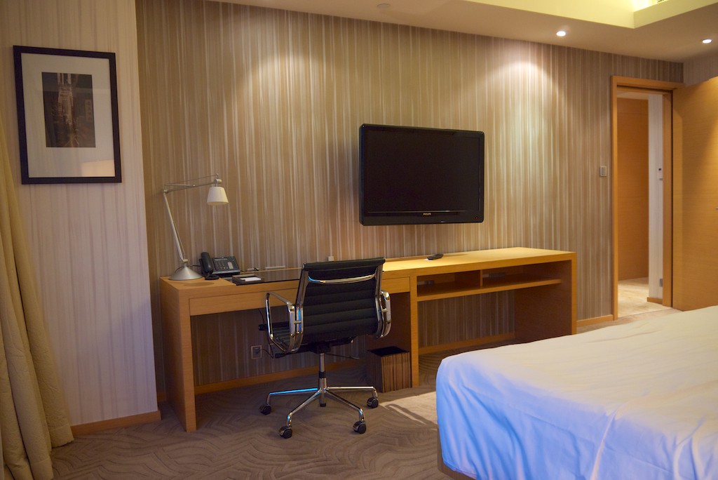 35 Master Bedroom - Hyatt Regency Sha Tin 2 Bedroom Executive Suite | Point Hacks