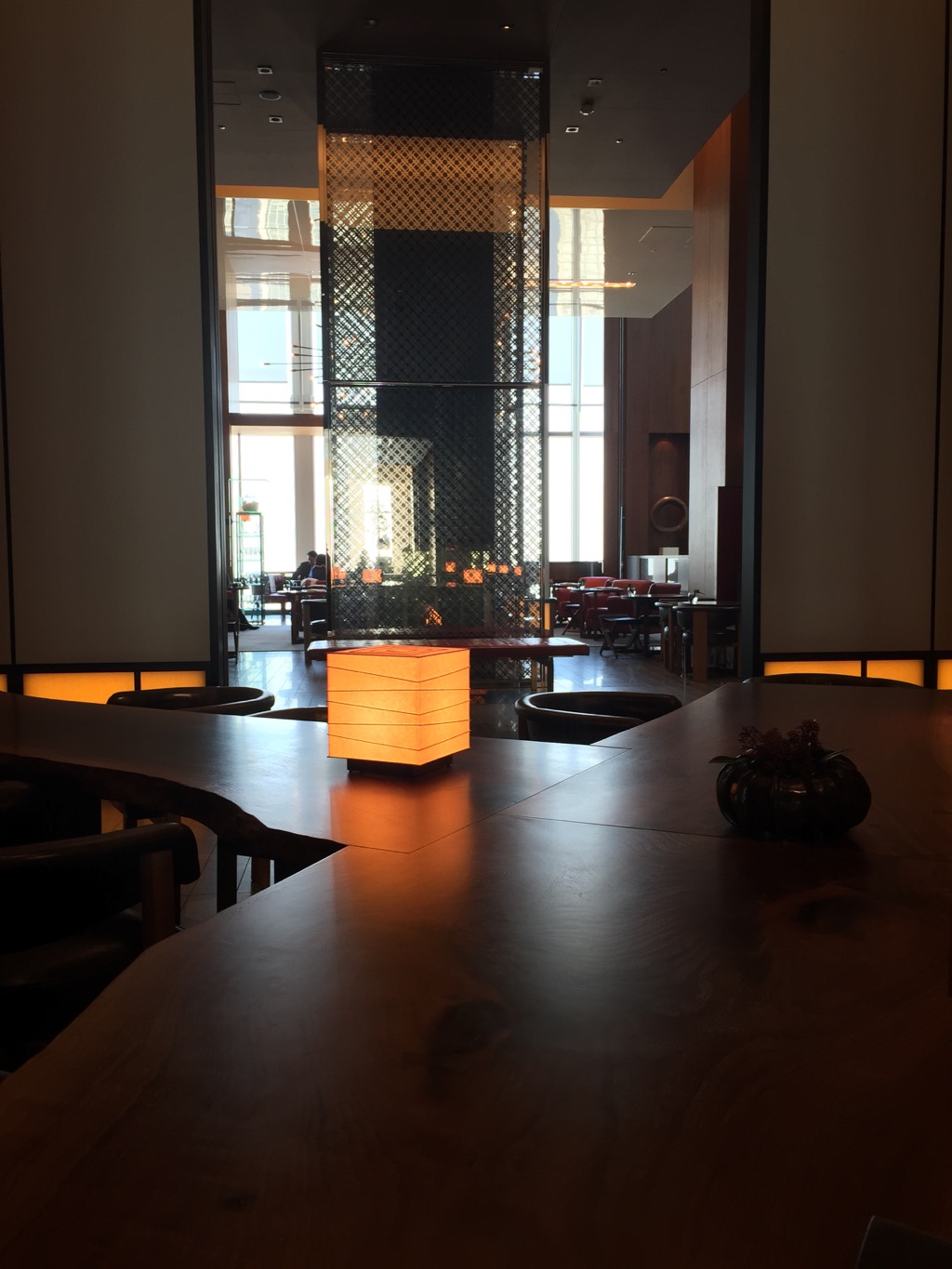 50th Floor Lobby - Andaz Tokyo Toranomon Hills | Point Hacks