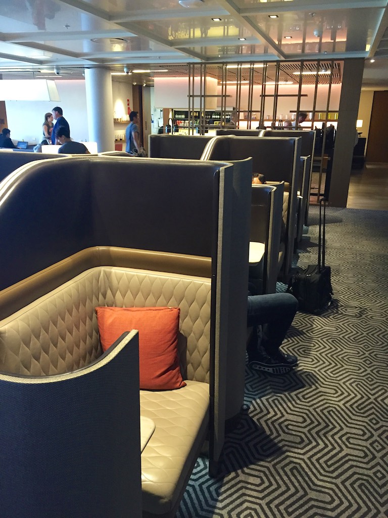 Singapore Airlines Sydney Business Class Lounge (1) | Point Hacks