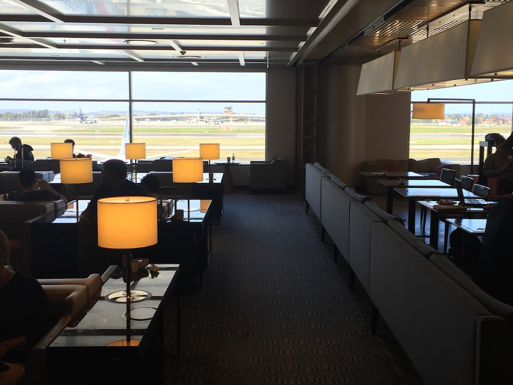 Singapore Airlines Sydney Business Class Lounge (2) | Point Hacks