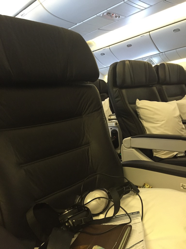 Air New Zealand Premium Economy 777 200 5 | Point Hacks