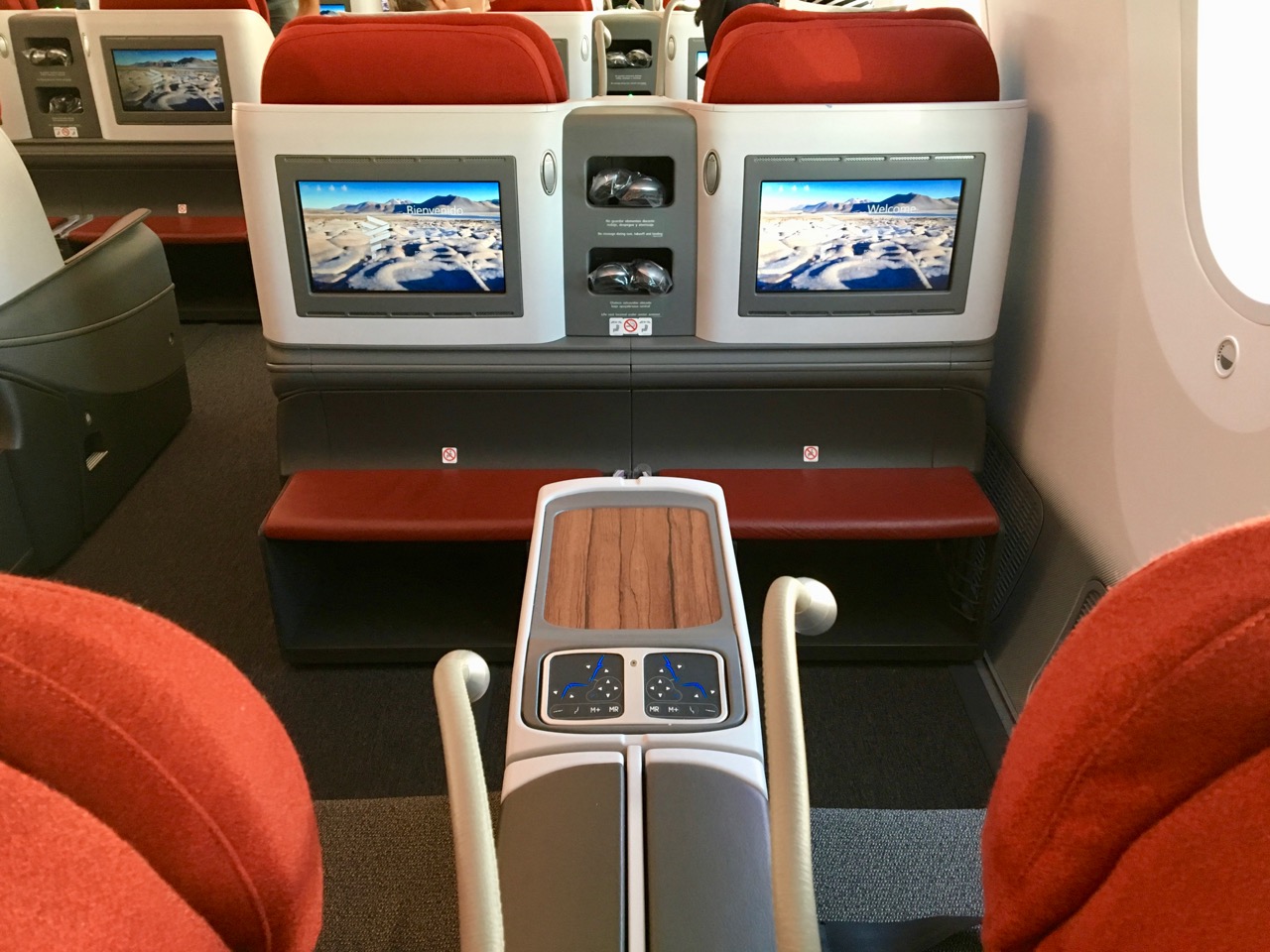 LATAM 787 Business Class inflight entertainment