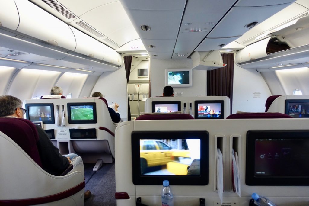 Qatar Airways A330-200 inflight entertainment screen
