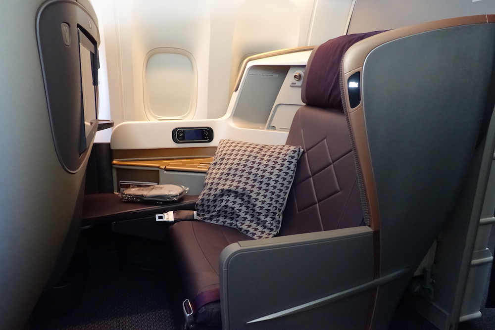 Singapore Airlines 777-300ER Business Class