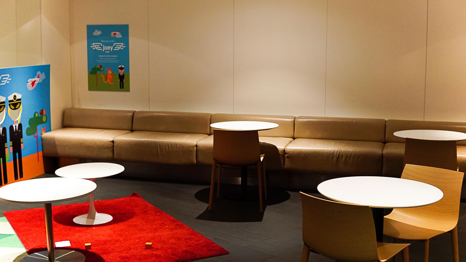 Qantas Club Perth Lounge