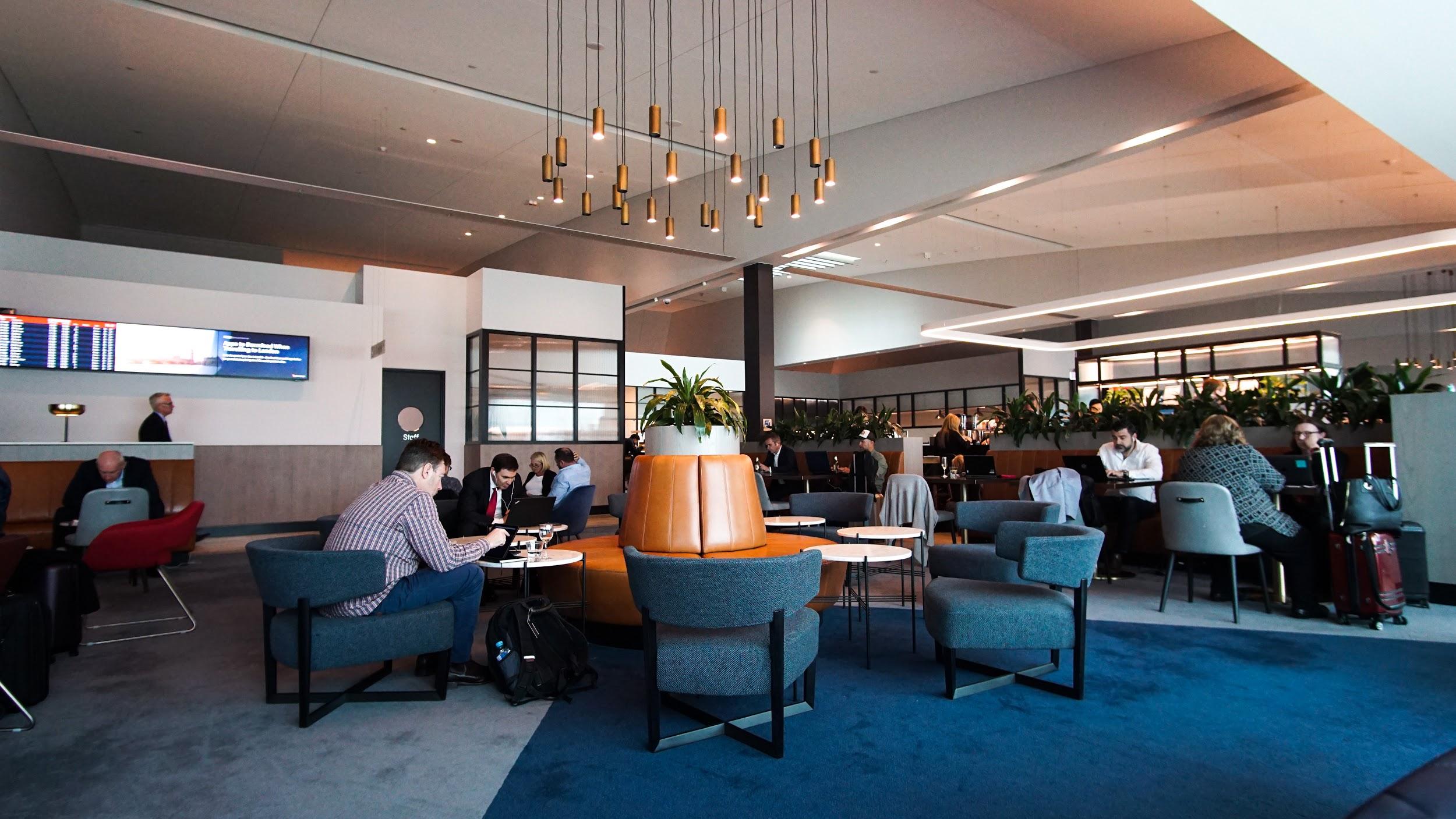 Qantas Domestic Business Lounge Melbourne seating area