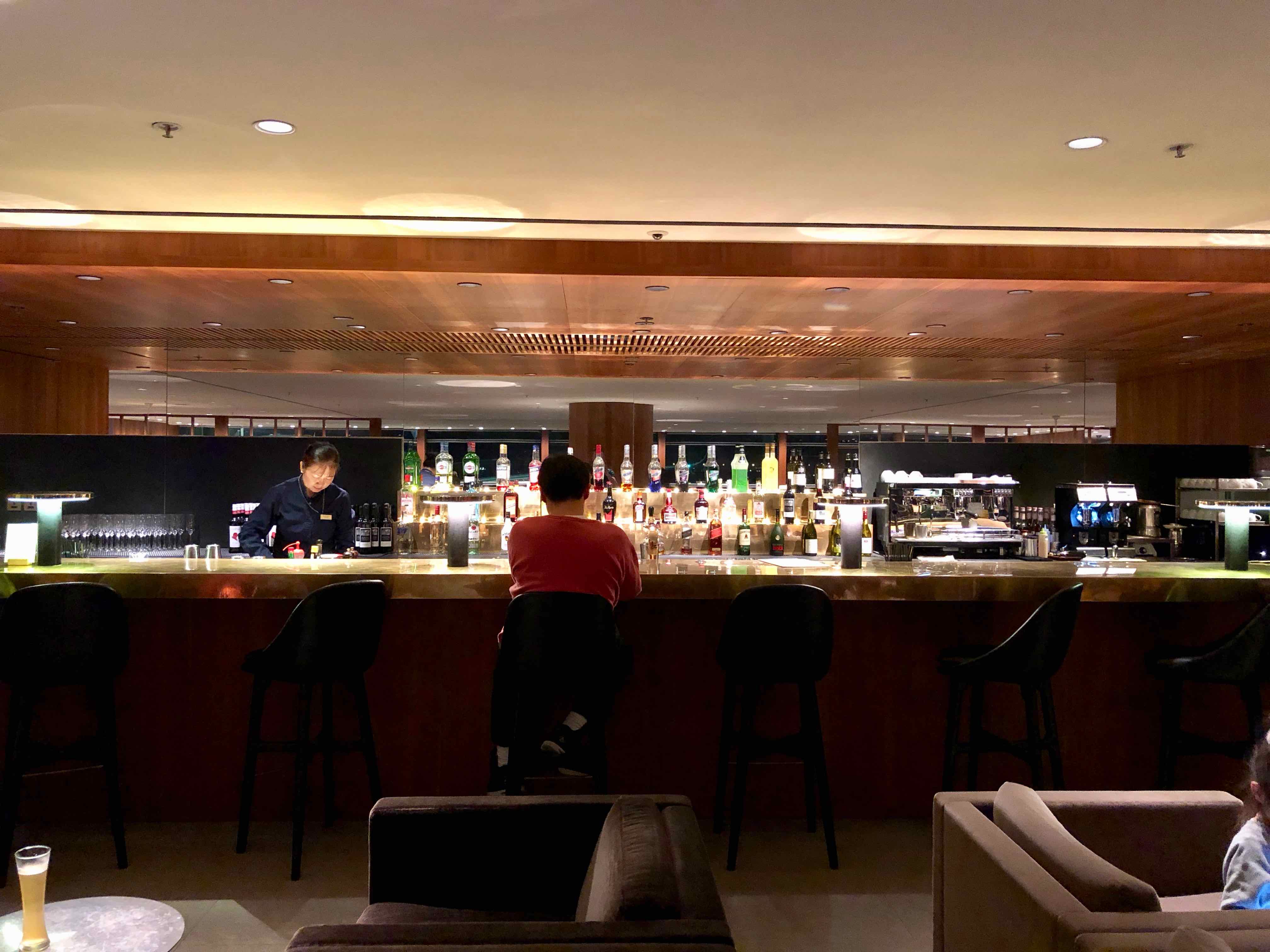 Cathay Pacific The Pier Business Class Lounge Hong Kong bar