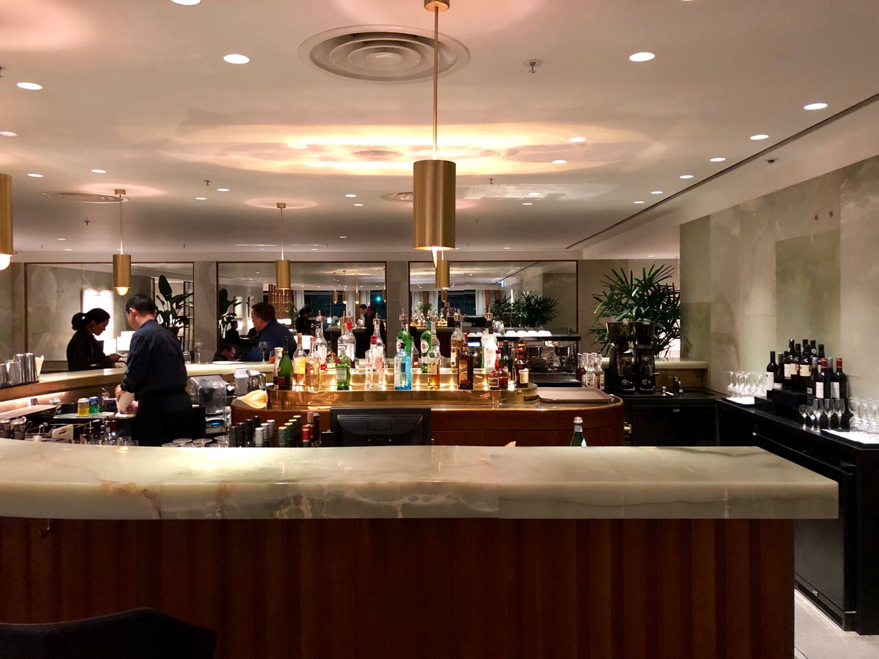 Cathay Pacific The Pier First Class Lounge bar