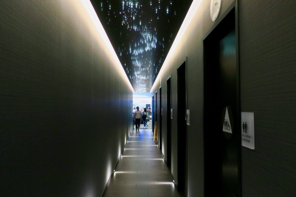 United Polaris Lounge SFO bathroom corridor