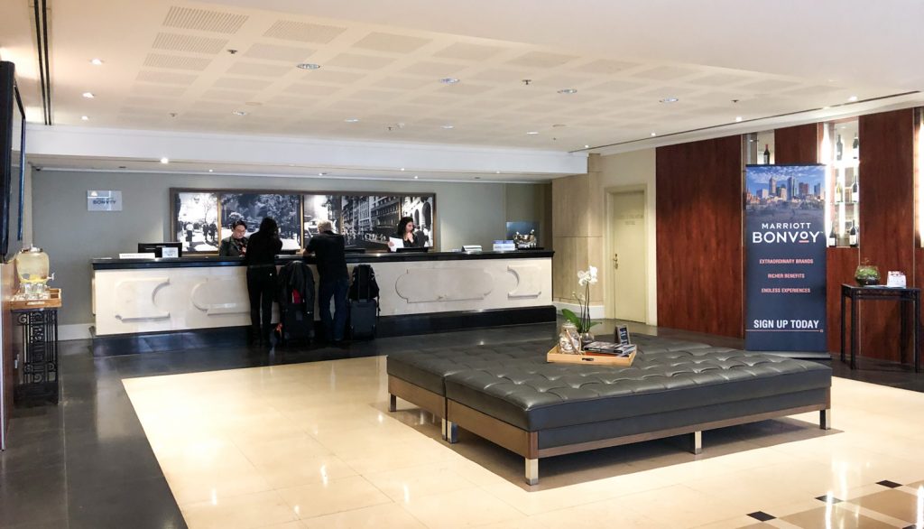 Melbourne Marriott Hotel lobby