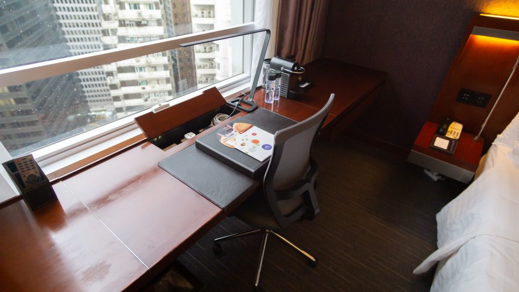 Novotel Century Hong Kong Executive Premier Room desk