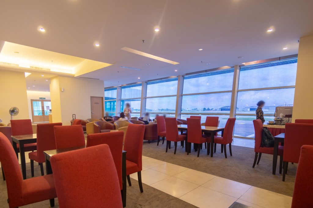 Malaysia Airlines Golden Lounge seating
