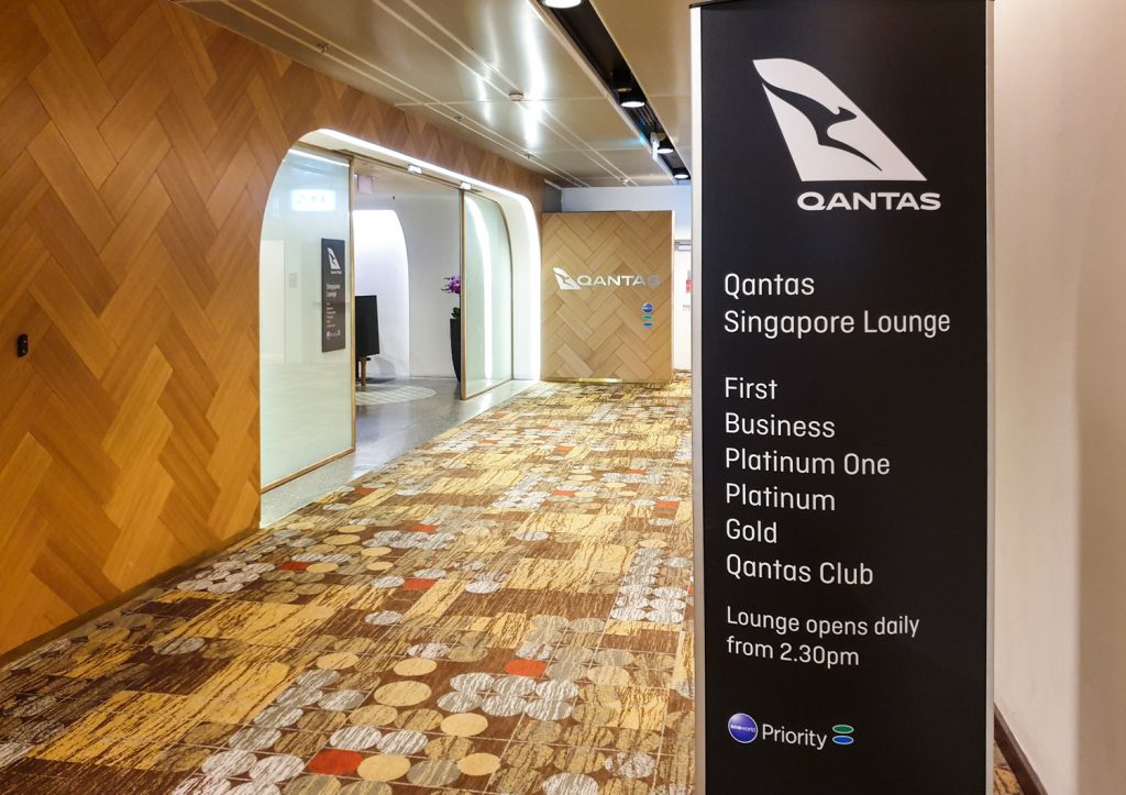 Qantas Singapore Lounge entrance