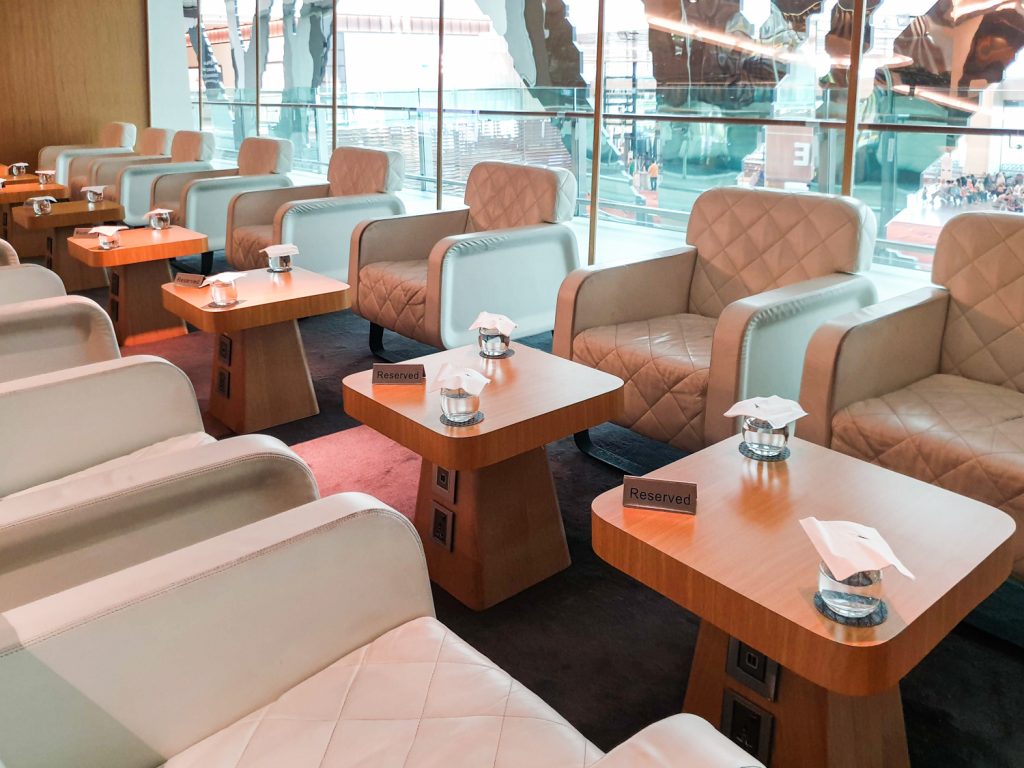 Qantas Singapore Lounge layout - 4