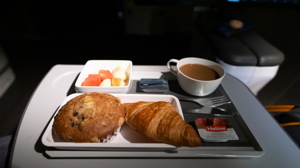 Singapore Airlines Premium Economy light continental breakfast