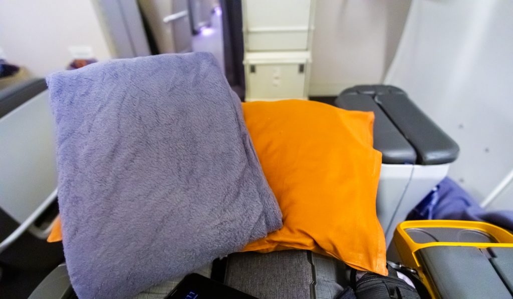Singapore Airlines Premium Economy pillow and blanket