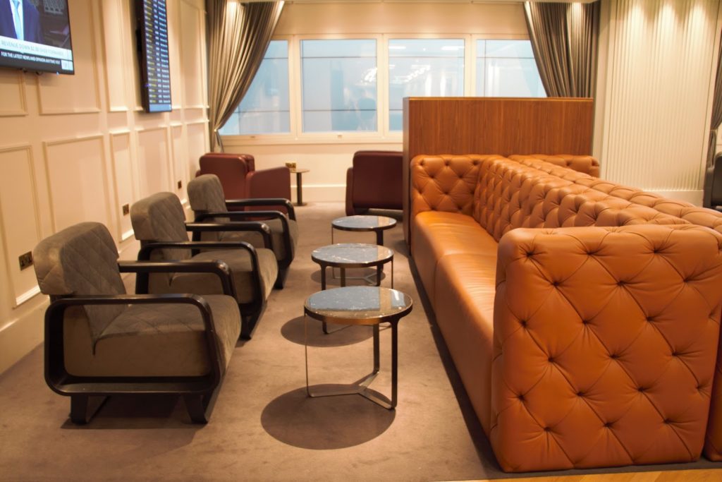 Qantas International London Lounge sofas and arm chairs