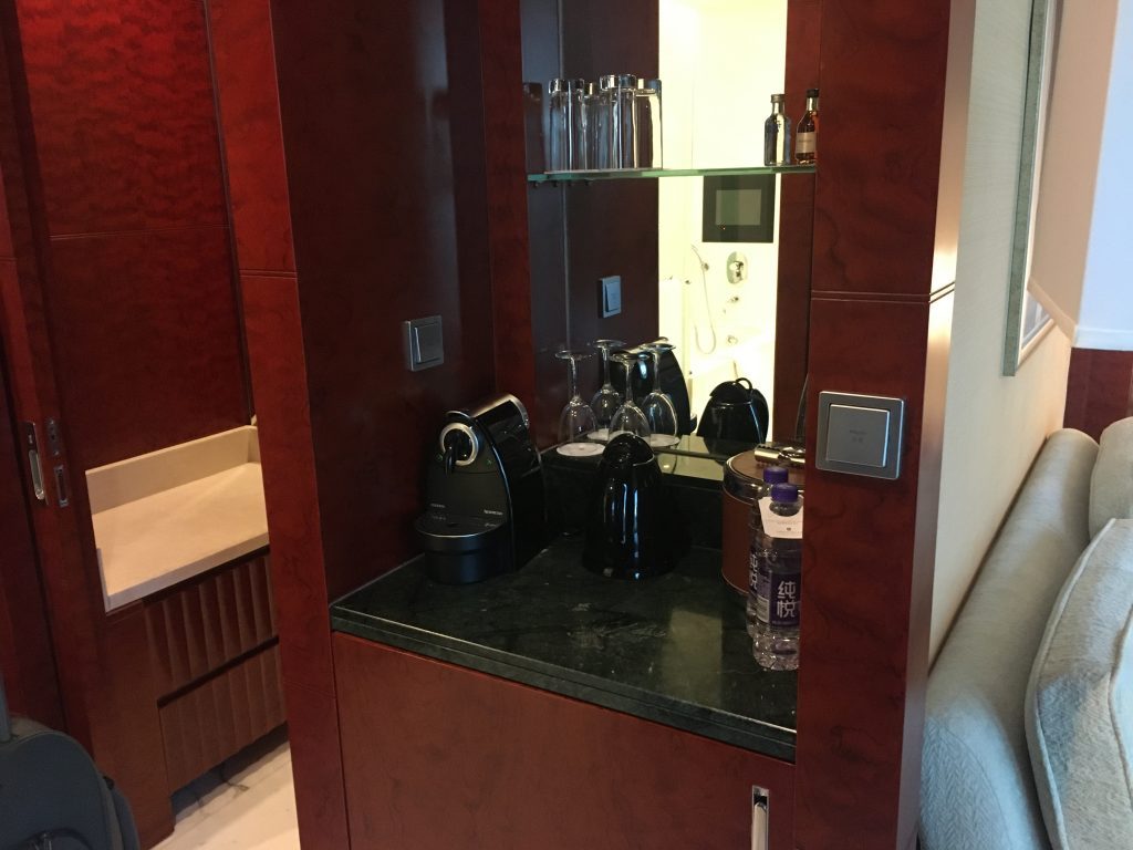 Shangri-La Pudong room coffee machine