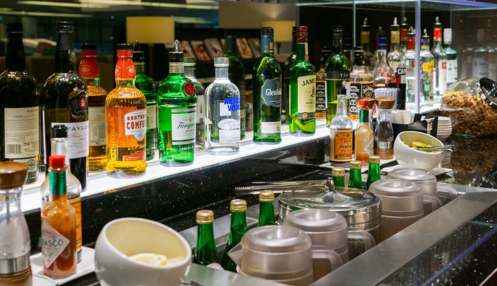 British Airways Singapore Lounge alcohol