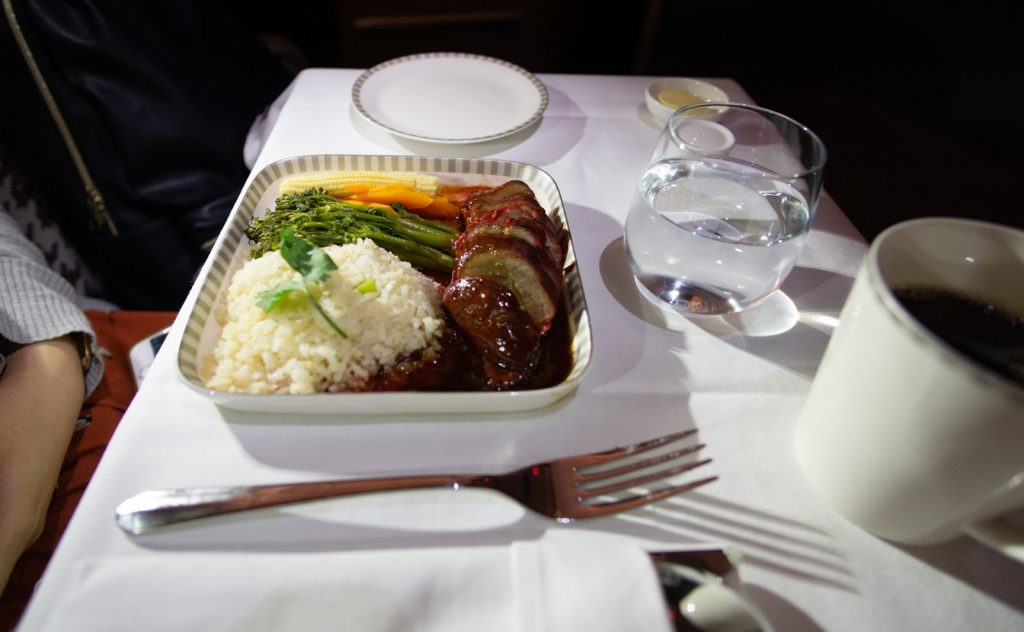 Singapore Airlines A350 Business Class - BNE-SIN food
