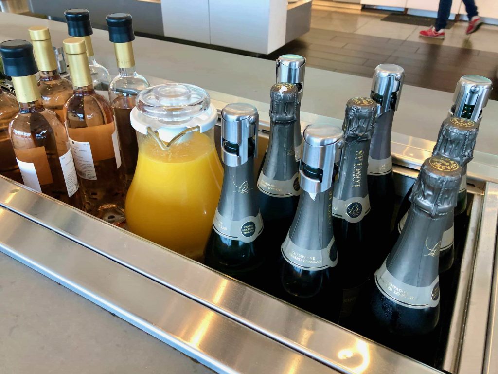 American Airlines Flagship Lounge Los Angeles champagne